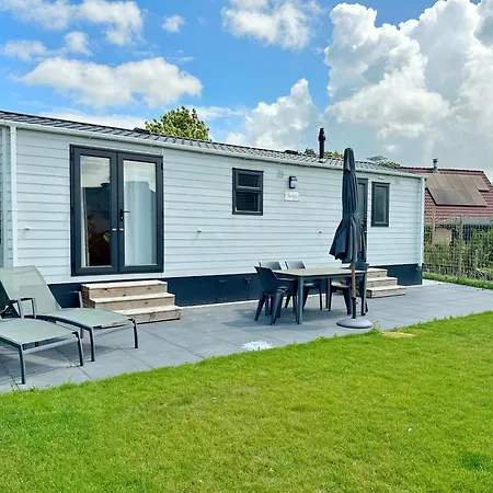 579 Op Recreatiepark De Wielen * سينت مارتن